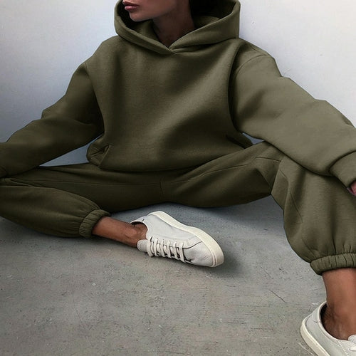 Essential Winter Hoodie Sweatsuit Set