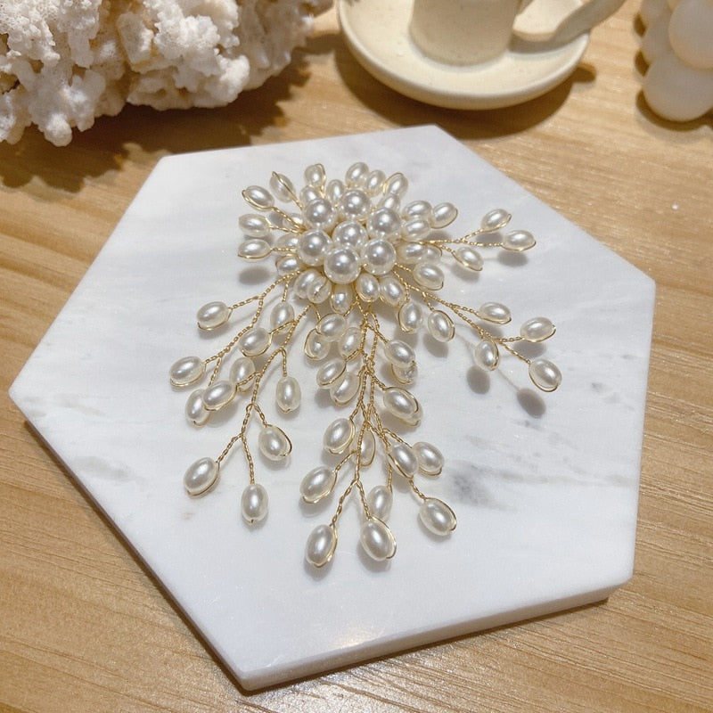 Pearl Flower Brooch