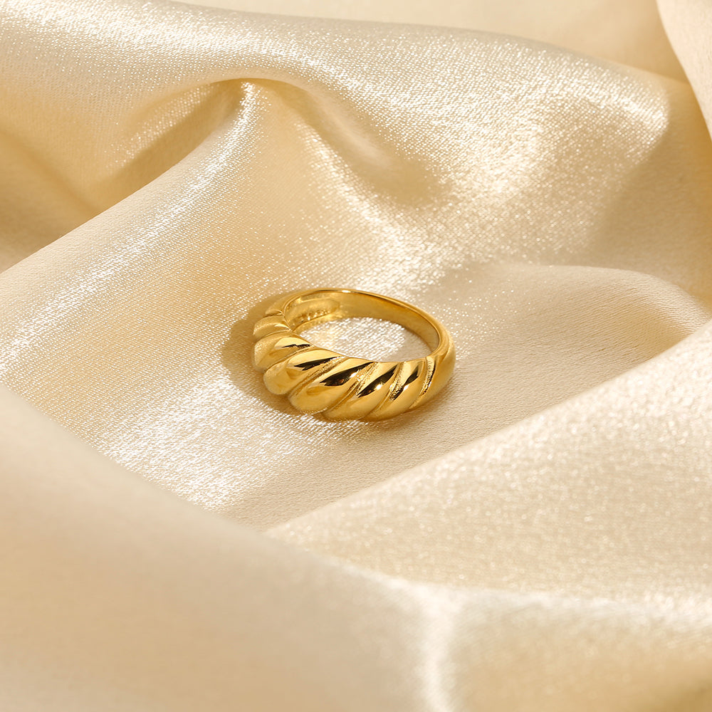 Fashion Gold Ring